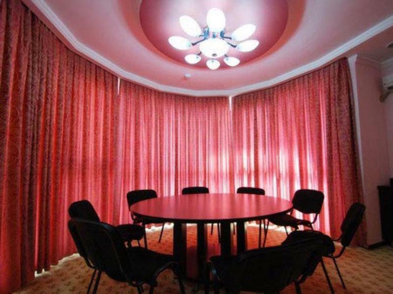 Royal Nukus Otel Dış mekan fotoğraf